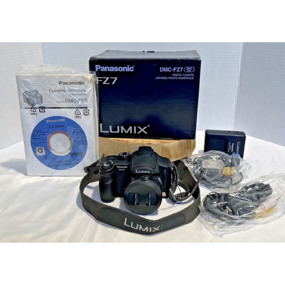 Panasonic Lumix DMC-FZ7 6.0MP Digital Camera Black - Tested Bundle w/ Box & SD